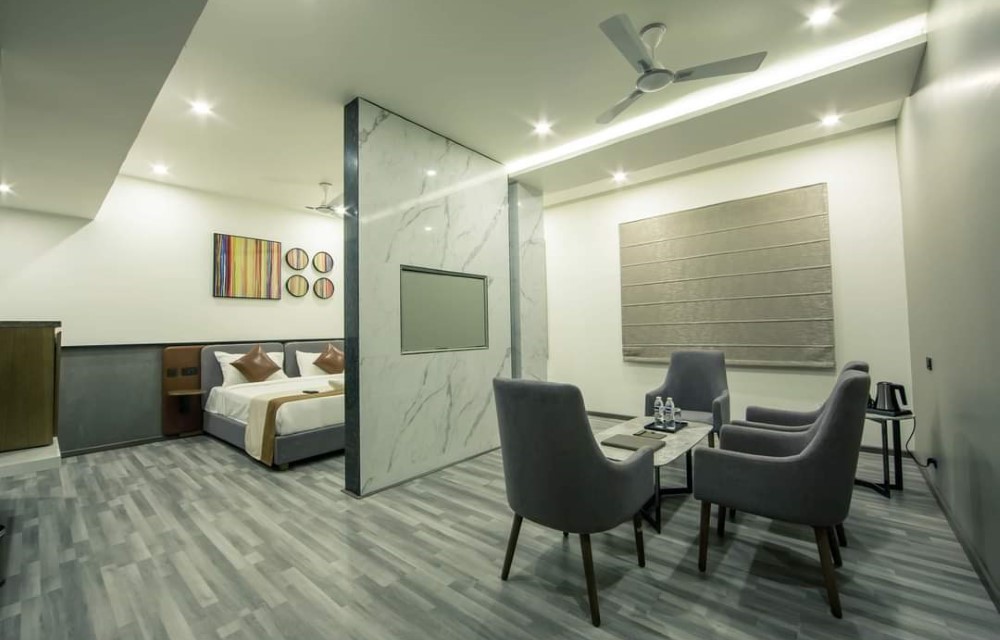 Suite Room